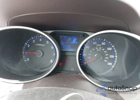 2013 Hyundai Tucson Limited z USA, uszkodzony, nr VIN KM8JU3AC7DU663630